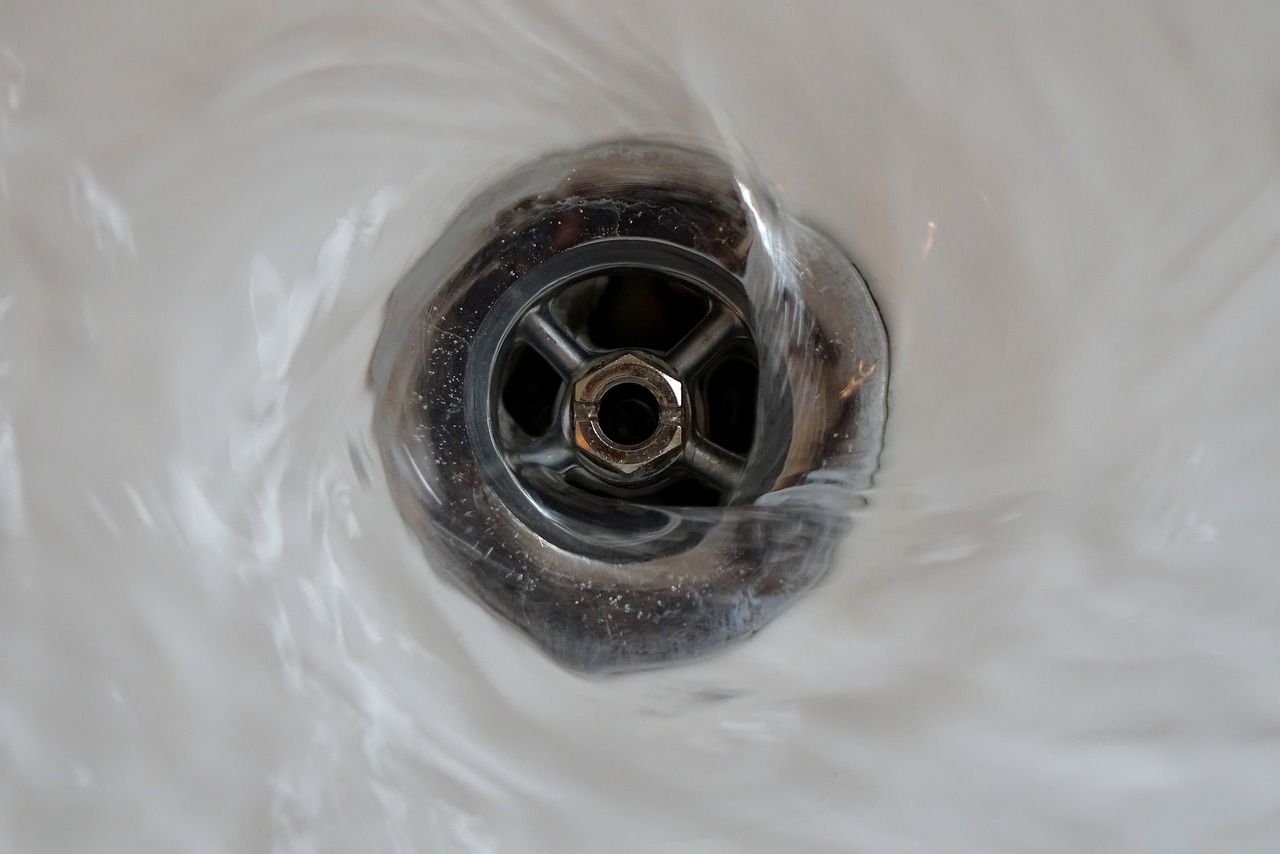 Detalhe de ralo de banheiro