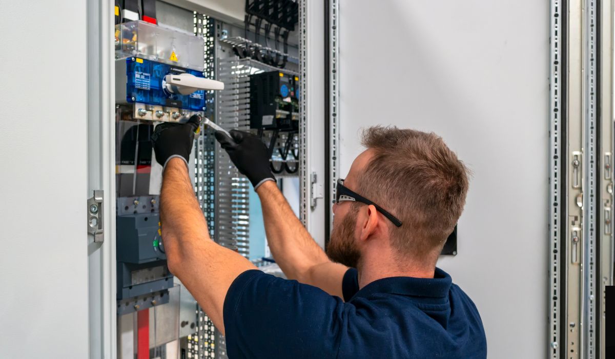 Quadro geral de distribuição - Socorra-me Marido de Aluguel
