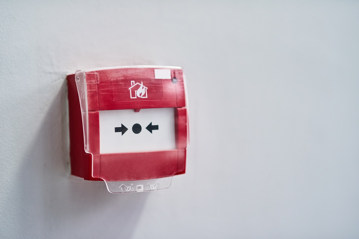 Como instalar alarme de incêndio: passo a passo para proteger sua casa
