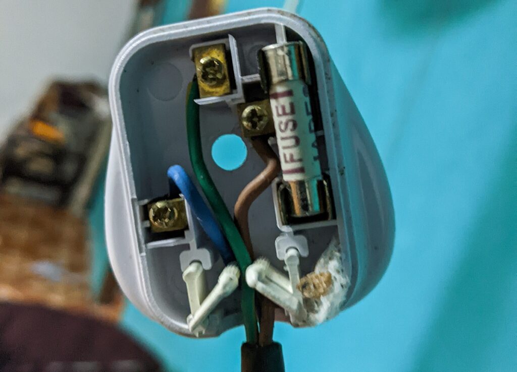 Divisão de circuitos elétricos residenciais: entenda a importância e o processo